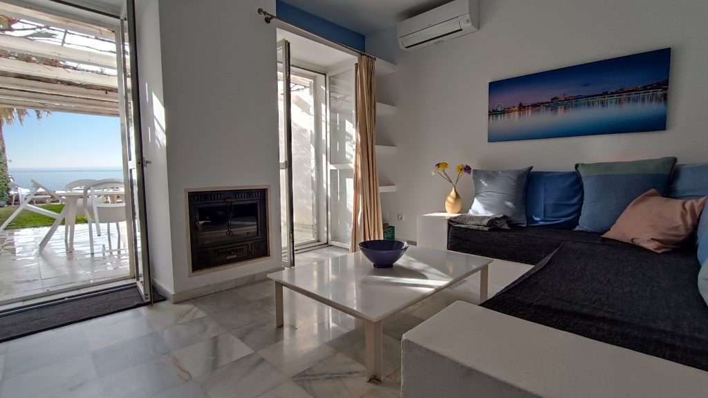 02 U3 salon 1703870841936